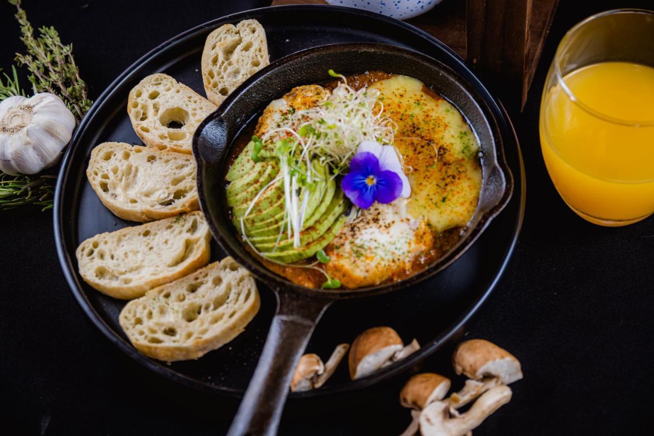 Luz De Luna Hotel Barrio Escalante 산호세 외부 사진
