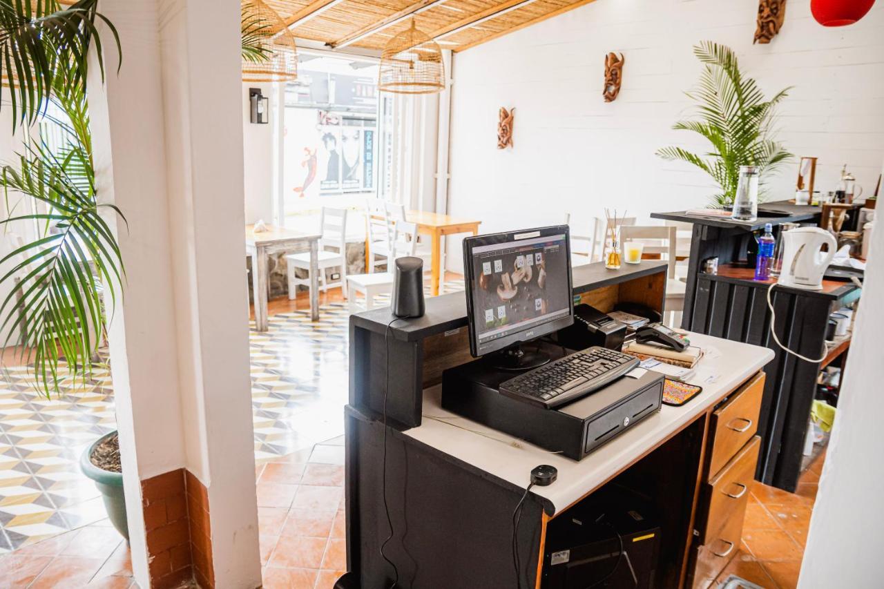 Luz De Luna Hotel Barrio Escalante 산호세 외부 사진