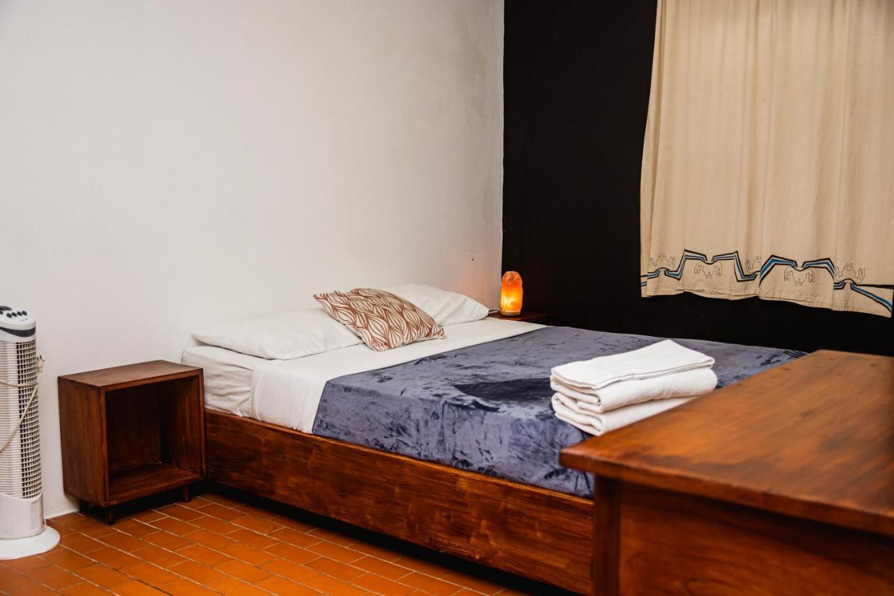 Luz De Luna Hotel Barrio Escalante 산호세 외부 사진